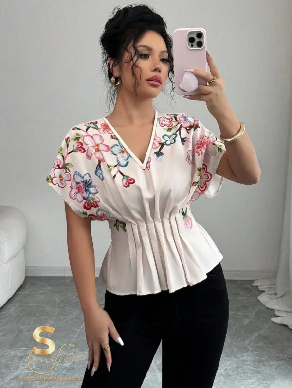 Chiquease Women’s V-Neck Blouse
