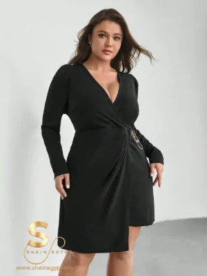 1749559051fae732a21f1d319dff421b809a895874 SHEIN Privé Plus Chain Detail Ruched Wrap Dress
