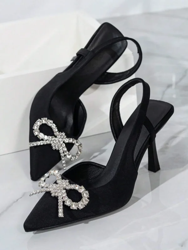 17152599143b83ba51525396e3b281b95fc59384e5 SVRM Fashion Women's Black High Heel
