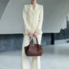176339249572ec7e1a19c95ae46d7e4f2634ac08fb CHICVUE 1pc FEISTURE Faux Suede Tote Bag