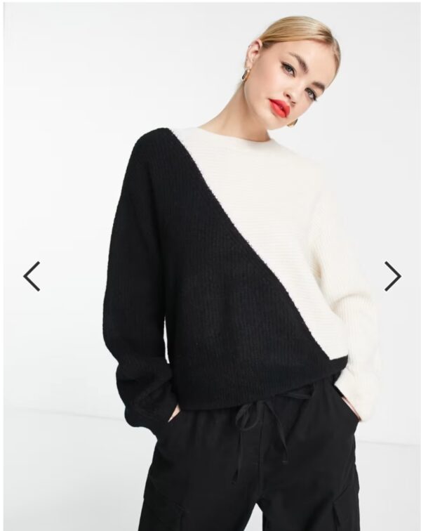 IMG_20260723_214300 Black Diagonal Colour Block Knitted Jumper