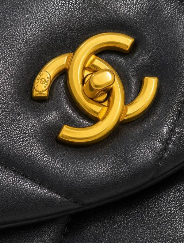 Chanel Style Quilted Chain Shoulder Bag